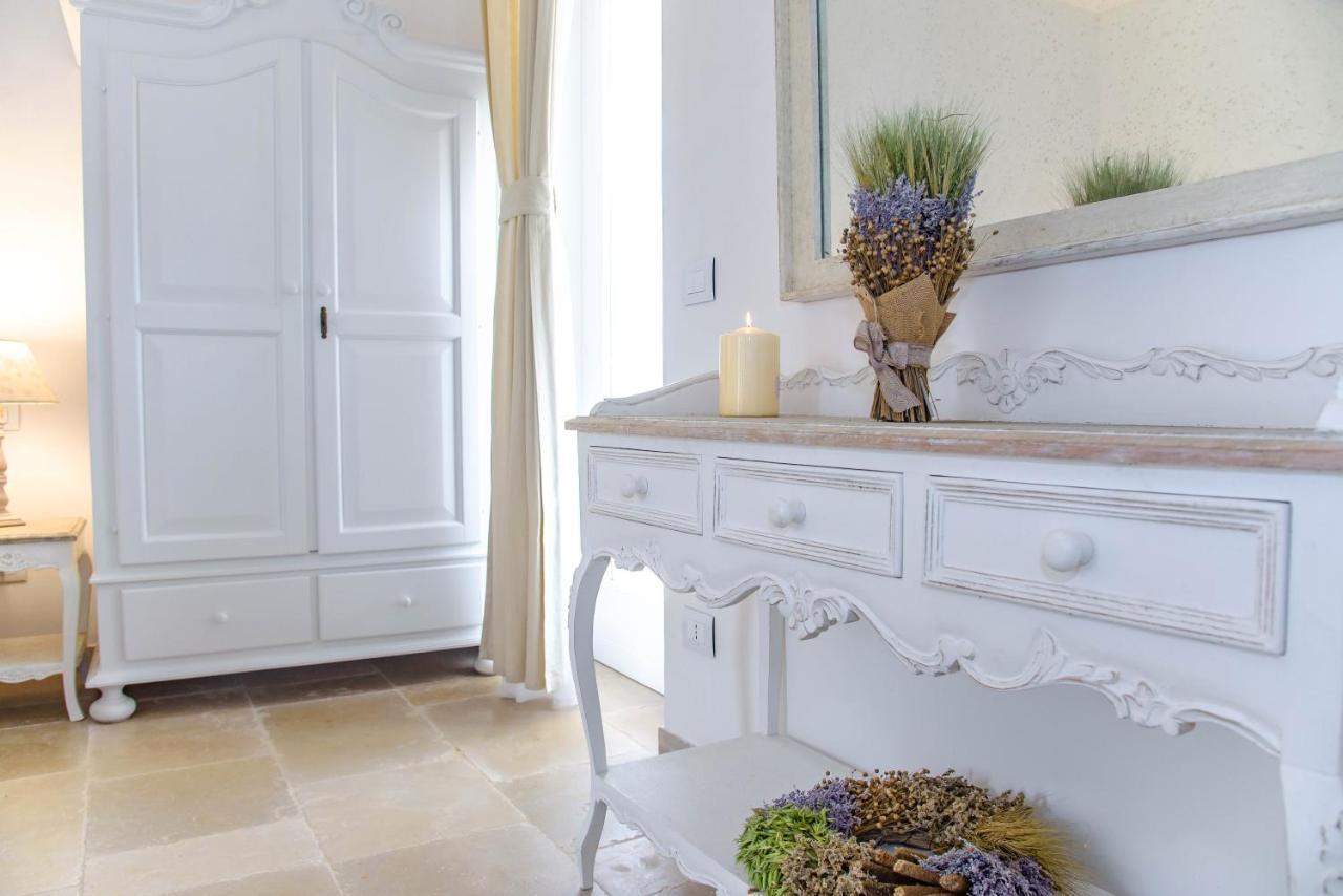 Tenuta Ermes Остуни Екстериор снимка